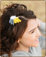 Felt Clippie - Grey/White/Yellow Flowers