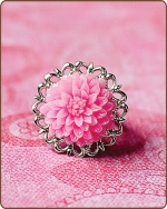 Madeline Filigree Ring in Lt. Pink