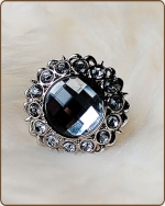 Kayli Filigree Ring in Clear