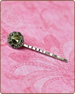 Ittybitty Lauren Bobby Pin in Artichoke