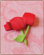 Ribbon Sculpture Clippie Cherry