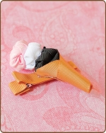 Ribbon Sculpture Clippie Ice Cream